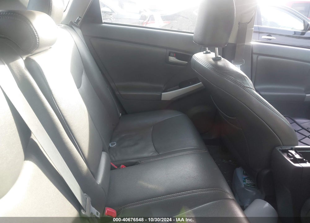 2010 TOYOTA PRIUS III VIN: JTDKN3DUXA1061702