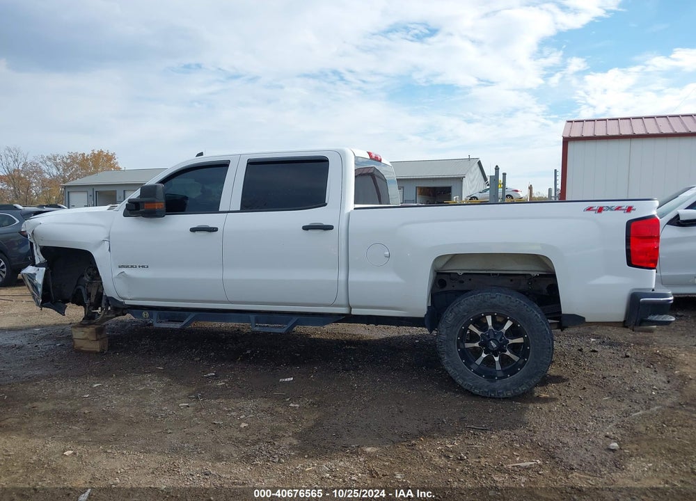2015 CHEVROLET SILVERADO 2500HD WT VIN: 1GC1KUEG8FF657954