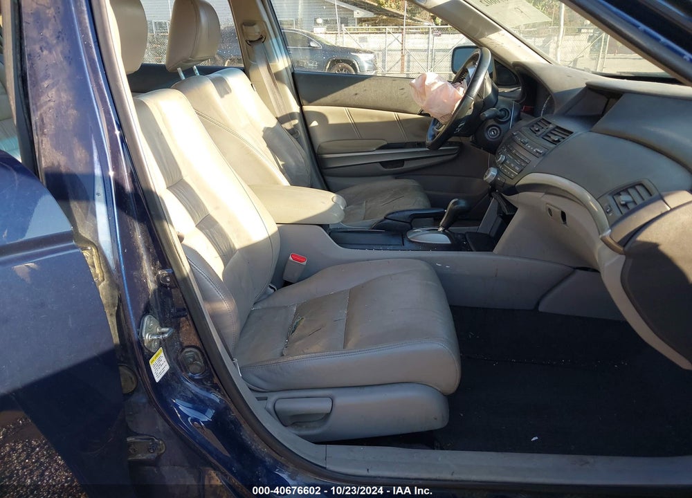 2008 HONDA ACCORD 2.4 EX-L VIN: 1HGCP26868A041516