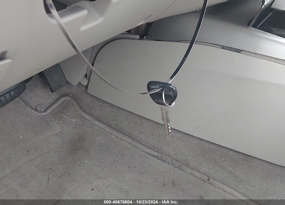 2004 MITSUBISHI LANCER ES VIN: JA3AJ26E64U045036
