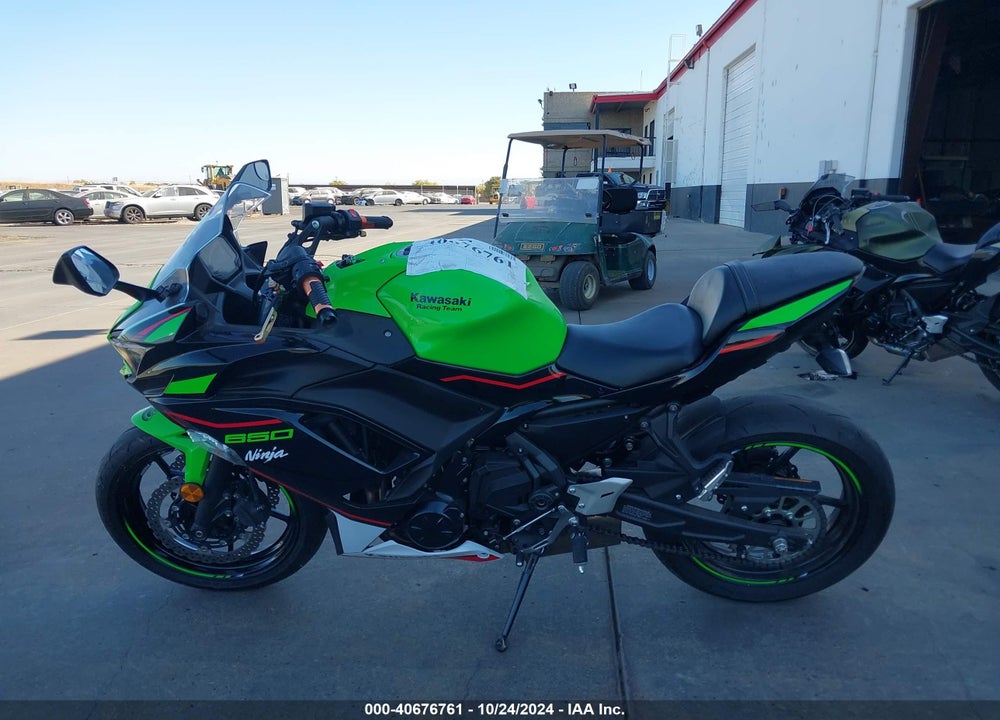 2022 KAWASAKI EX650 N VIN: ML5EXEN17NDA50312