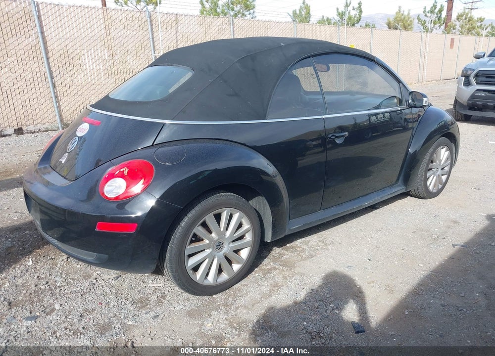 2008 VOLKSWAGEN NEW BEETLE SE VIN: 3VWRG31Y48M402229