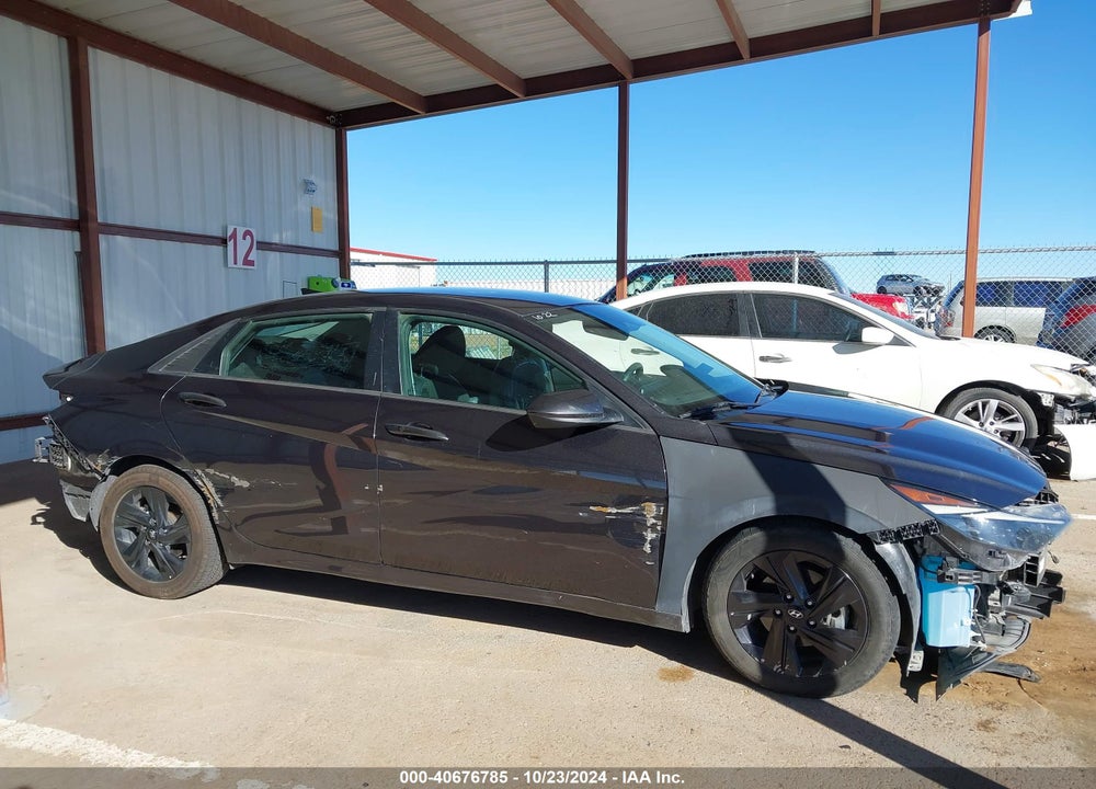 2021 HYUNDAI ELANTRA SEL VIN: 5NPLM4AG7MH049029