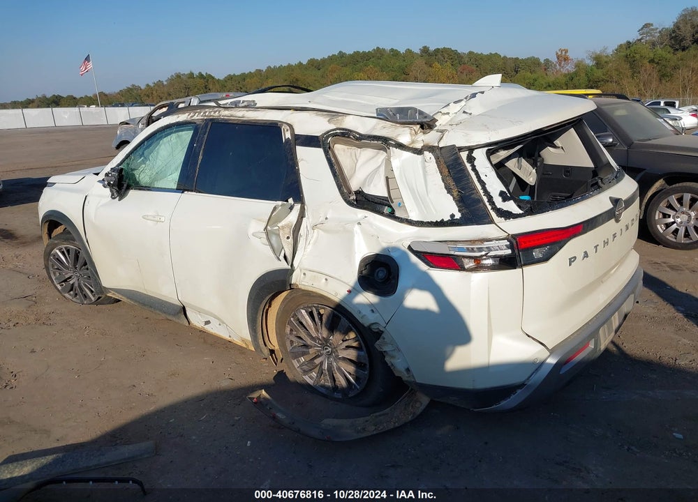 2023 NISSAN PATHFINDER SL FWD VIN: 5N1DR3CB0PC215162