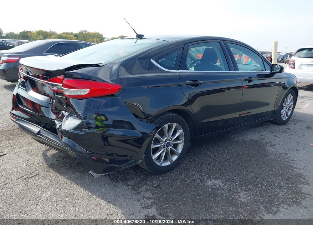 2017 FORD FUSION SE VIN: 3FA6P0H7XHR346159