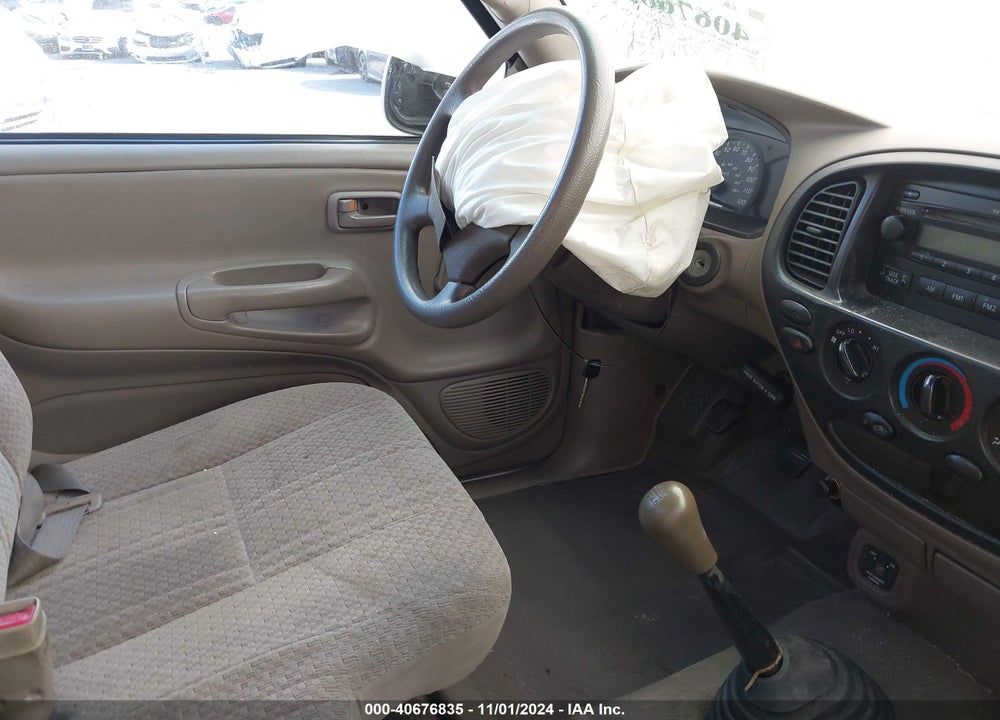 2005 TOYOTA TUNDRA VIN: 5TBJU32195S448606