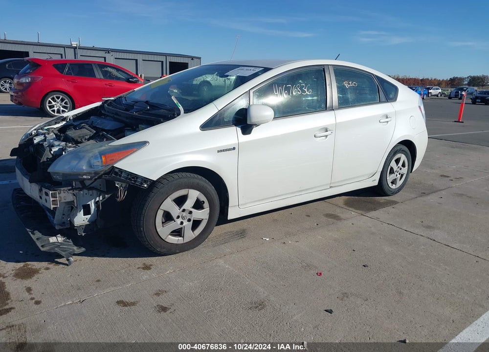 2011 TOYOTA PRIUS TWO VIN: JTDKN3DU9B1423505
