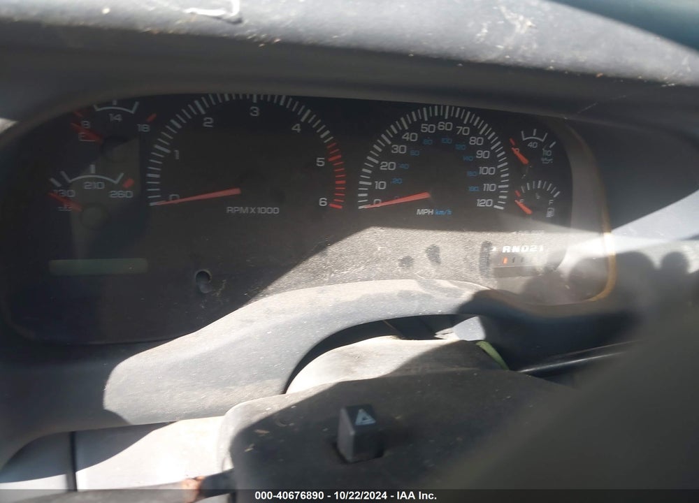1998 DODGE DAKOTA SLT/SPORT VIN: 1B7GG22X6WS558223