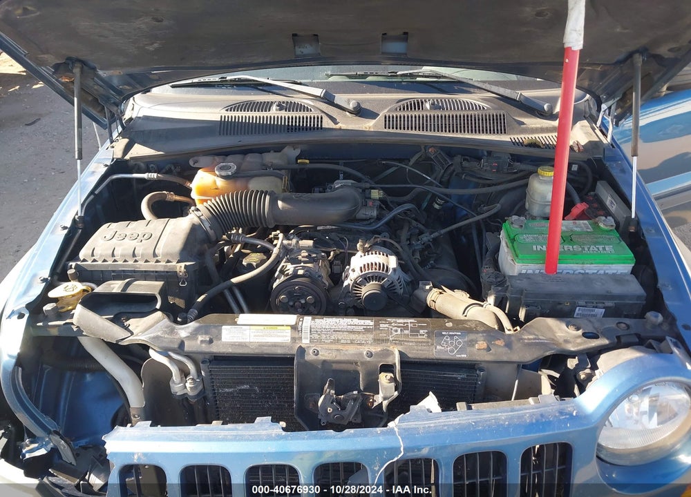 2005 JEEP LIBERTY SPORT VIN: 1J4GL48K25W517169