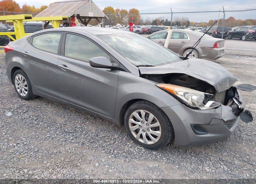 2013 HYUNDAI ELANTRA GLS VIN: 5NPDH4AE6DH220781