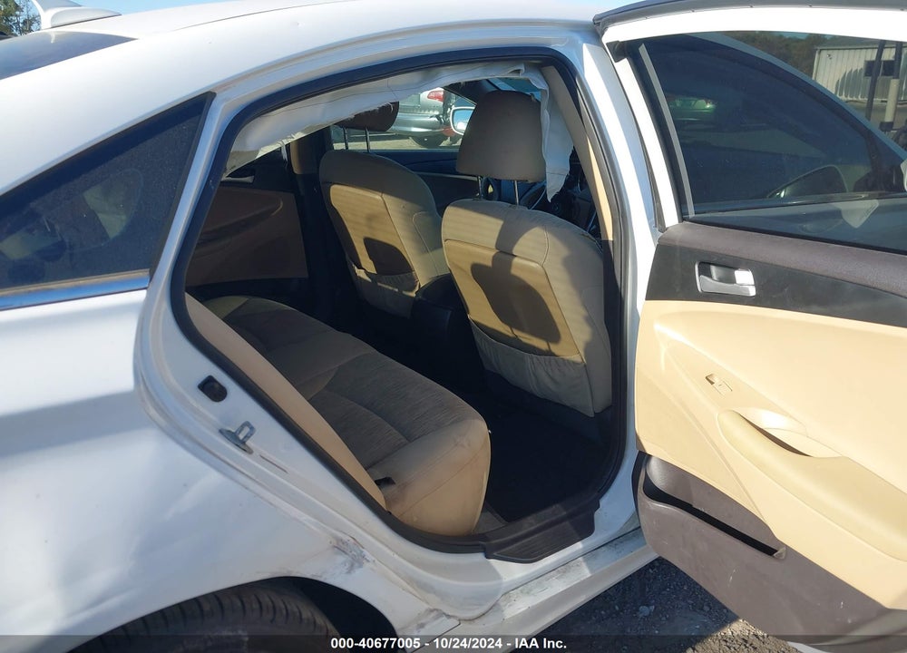 2013 HYUNDAI SONATA GLS VIN: 5NPEB4AC7DH509513