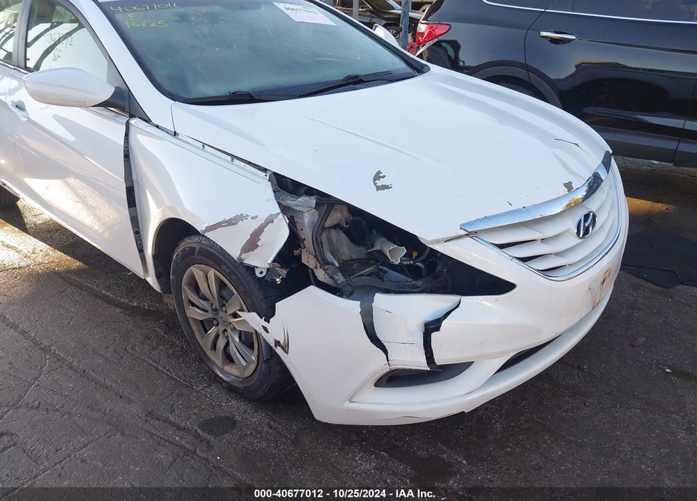 2013 HYUNDAI SONATA GLS VIN: 5NPEB4AC2DH541219