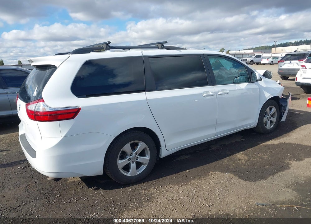 2015 TOYOTA SIENNA LE 8 PASSENGER VIN: 5TDKK3DC7FS586761
