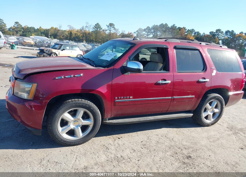 2009 CHEVROLET TAHOE LTZ VIN: 1GNFK33029J100892