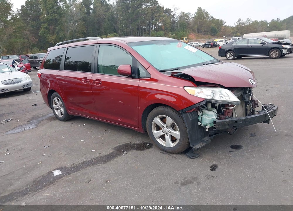 2015 TOYOTA SIENNA LE 8 PASSENGER VIN: 5TDKK3DC7FS533753