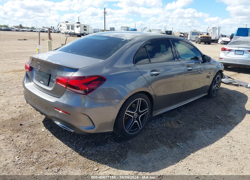 2019 MERCEDES-BENZ A 220 VIN: WDD3G4EB2KW007029