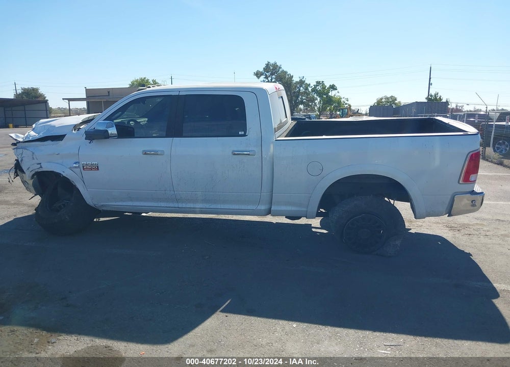 2016 RAM 2500 LAIE VIN: 3C6UR5FL1GG373180