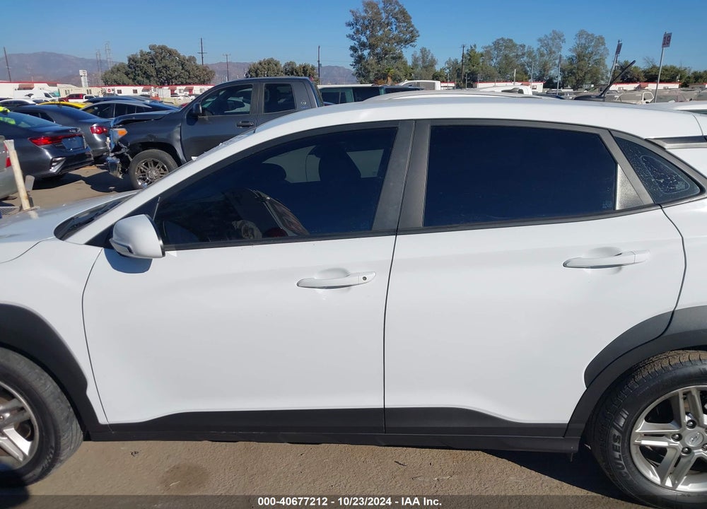 2020 HYUNDAI KONA SE VIN: KM8K12AA2LU540757