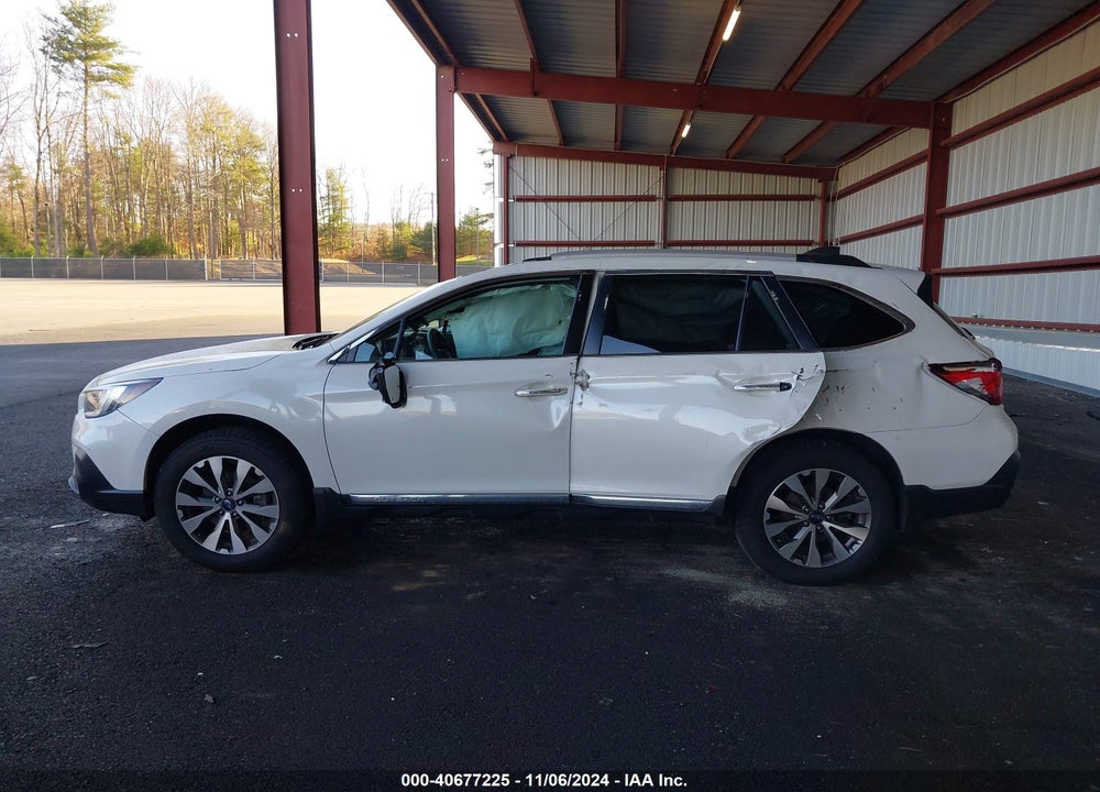 2018 SUBARU OUTBACK 3.6R TOURING VIN: 4S4BSETCXJ3325840