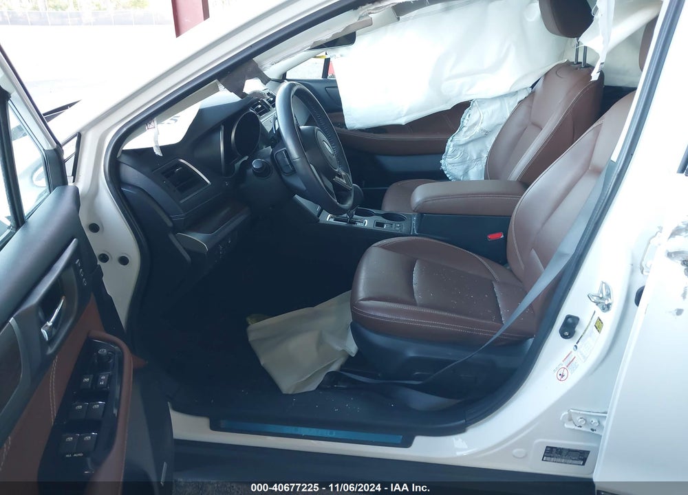 2018 SUBARU OUTBACK 3.6R TOURING VIN: 4S4BSETCXJ3325840