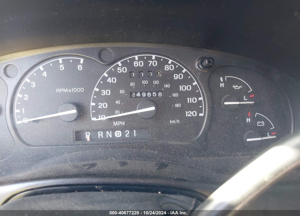 2000 FORD RANGER XL/XLT VIN: 1FTZR15V5YPA45820