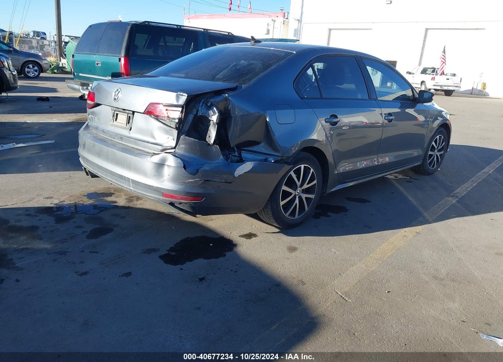 2016 VOLKSWAGEN JETTA 1.4T SE VIN: 3VWD67AJ4GM208550