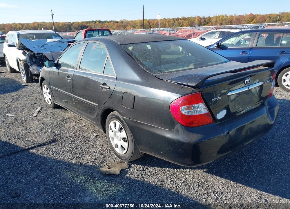 2003 TOYOTA CAMRY LE VIN: 4T1BE32K83U143393