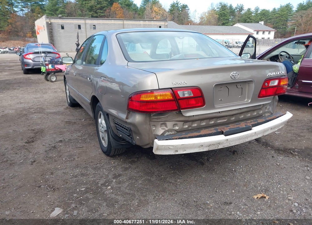 1999 TOYOTA AVALON XLS VIN: 4T1BF18B9XU353208
