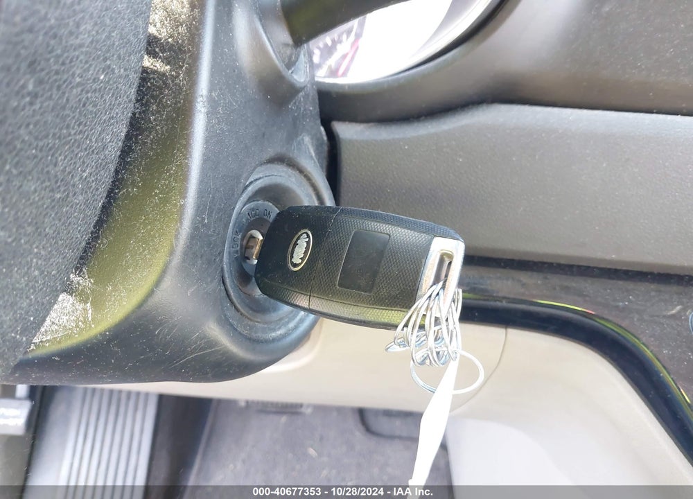 2017 KIA SEDONA L VIN: KNDMA5C11H6255832
