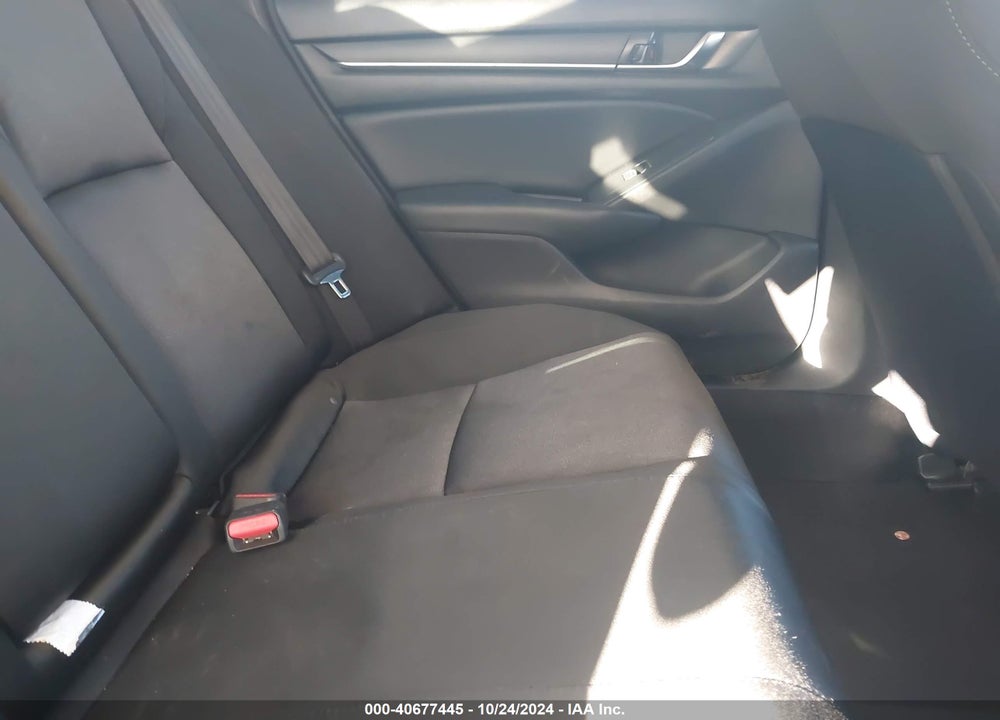 2018 HONDA ACCORD LX VIN: 1HGCV1F1XJA182937