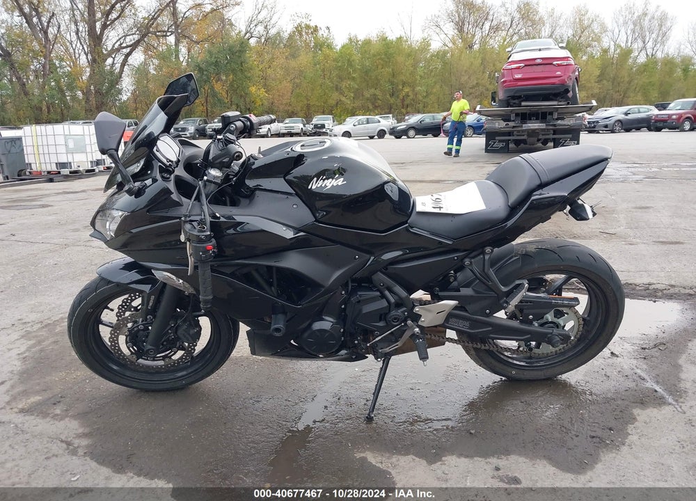 2019 KAWASAKI EX650 F VIN: JKAEXEK19KDA30918