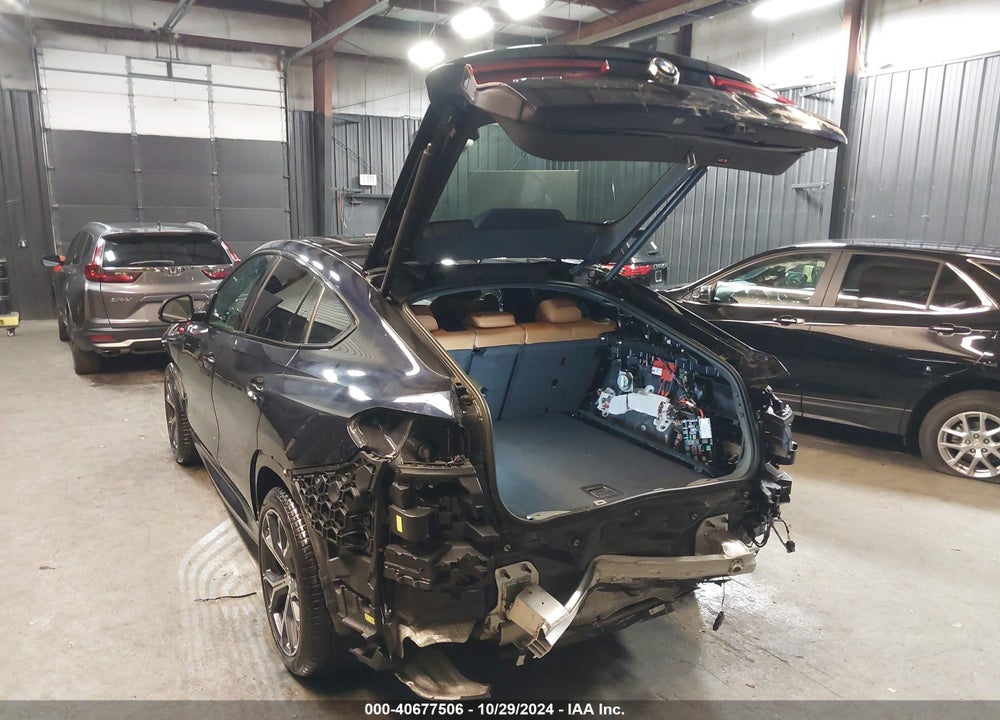 2022 BMW X6 XDRIVE40I VIN: 5UXCY6C00N9L31389