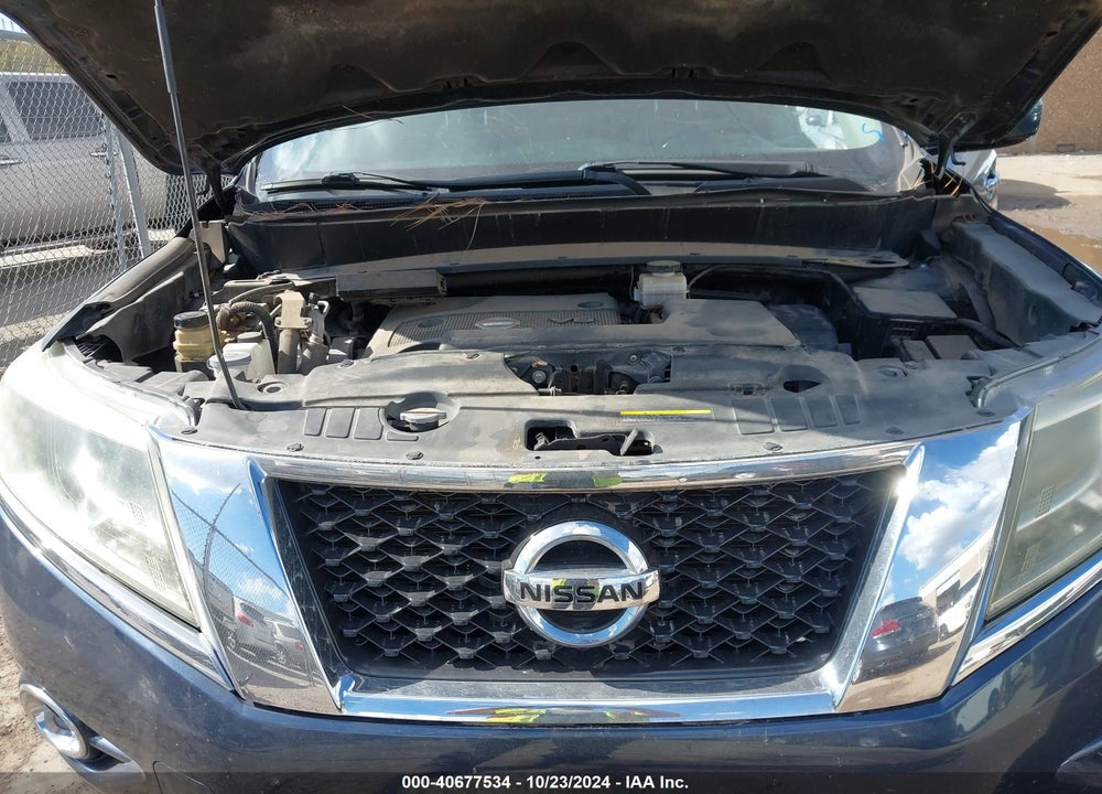 2015 NISSAN PATHFINDER SL VIN: 5N1AR2MN2FC721709
