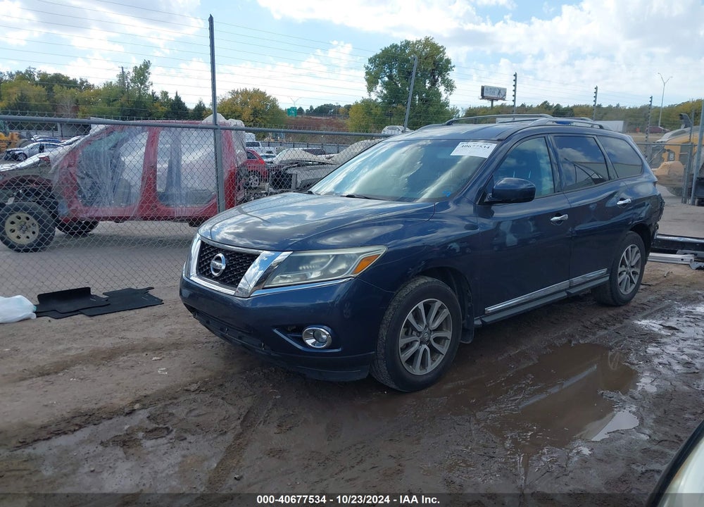 2015 NISSAN PATHFINDER SL VIN: 5N1AR2MN2FC721709