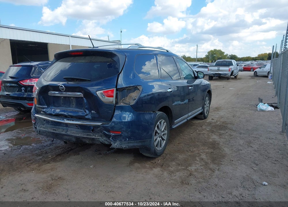 2015 NISSAN PATHFINDER SL VIN: 5N1AR2MN2FC721709
