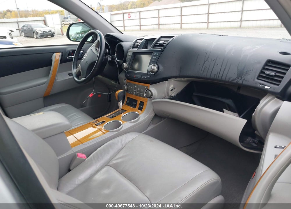 2008 TOYOTA HIGHLANDER HYBRID LIMITED VIN: JTEEW44A682003298