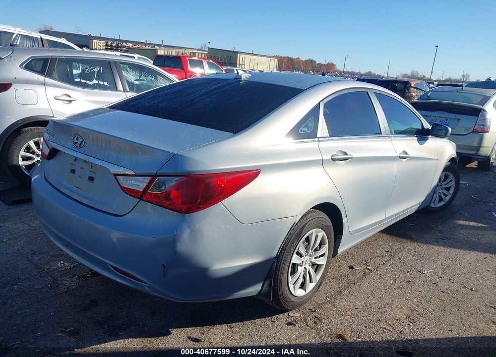 2013 HYUNDAI SONATA GLS VIN: 5NPEB4AC0DH512334