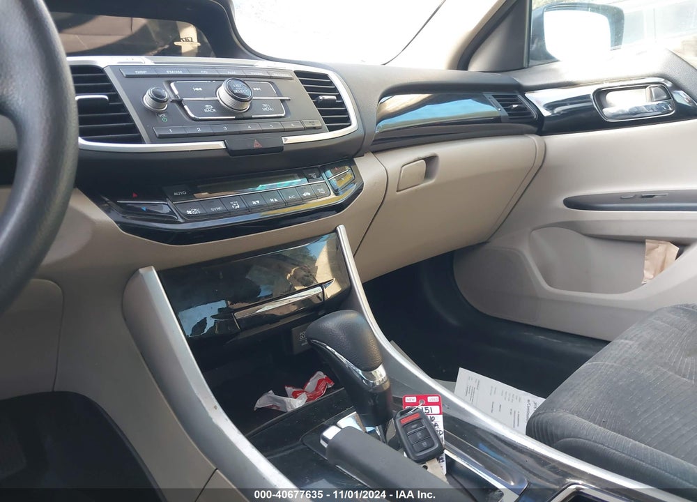 2016 HONDA ACCORD LX VIN: 1HGCR2F34GA004669