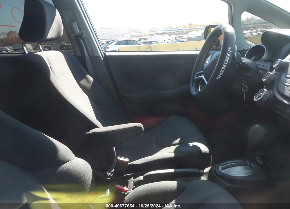 2009 HONDA FIT SPORT VIN: JHMGE88459S015440