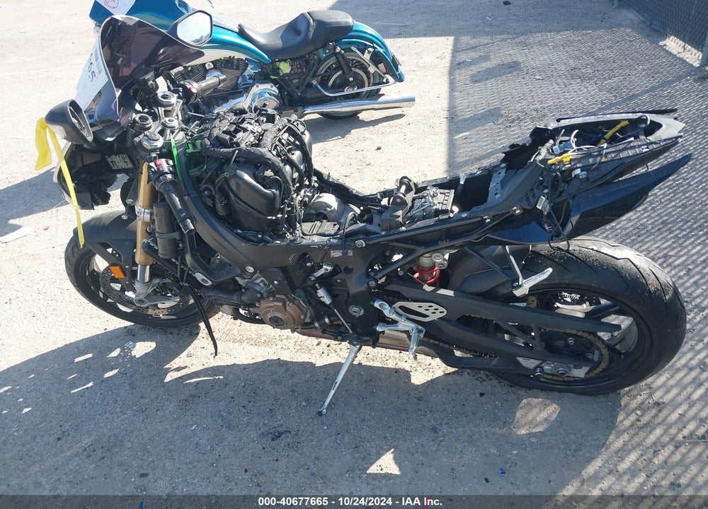 2022 BMW S 1000 RR VIN: WB10E2302N6E95914