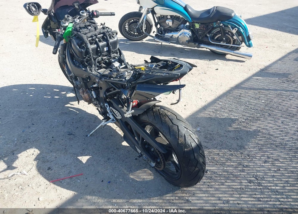 2022 BMW S 1000 RR VIN: WB10E2302N6E95914
