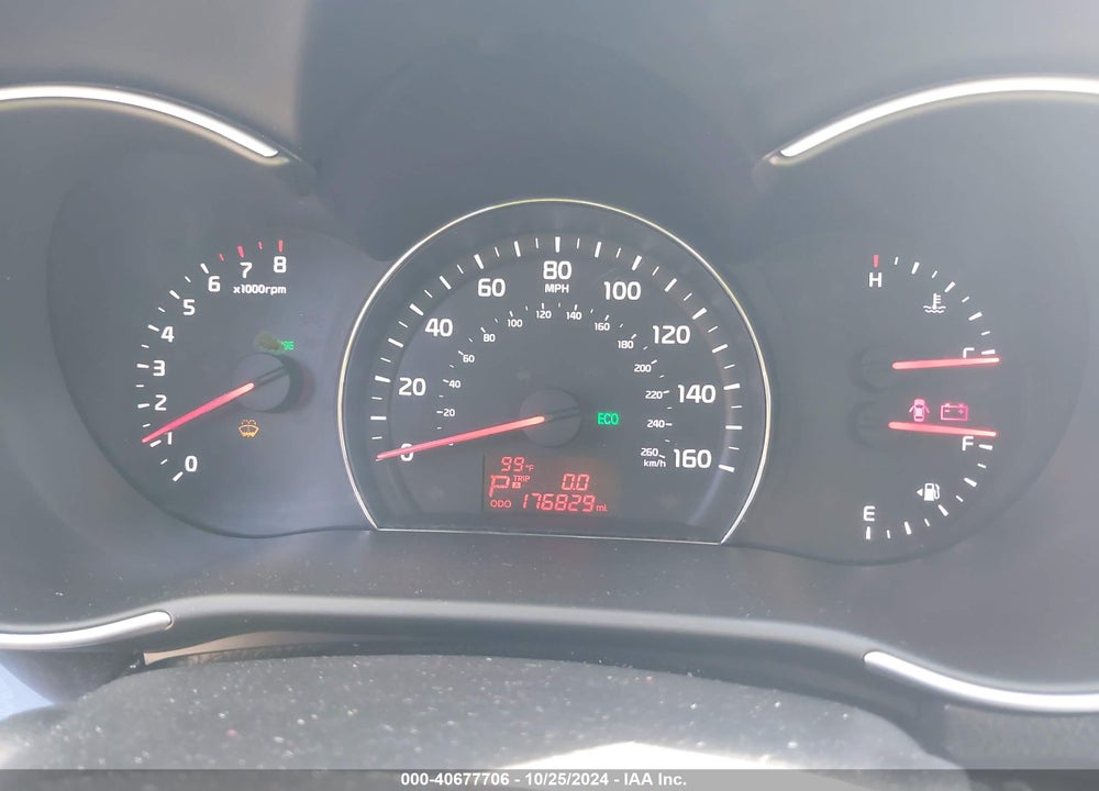 2015 KIA SORENTO LX VIN: 5XYKT3A61FG567356