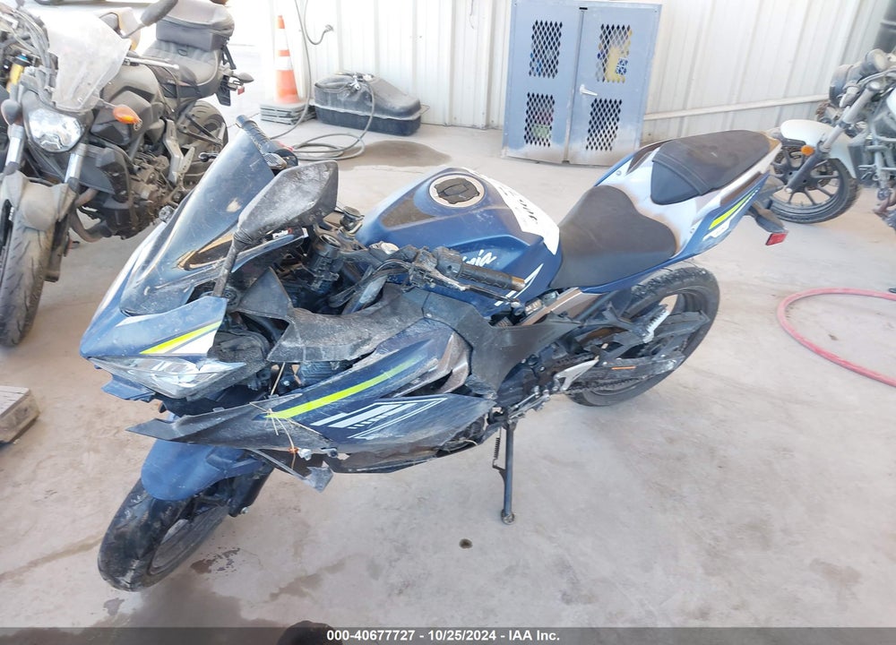 2022 KAWASAKI EX400 VIN: JKAEXKG1XNDAF1140