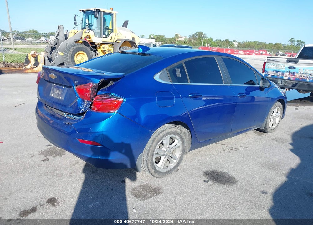 2018 CHEVROLET CRUZE LT AUTO VIN: 1G1BE5SM7J7226514