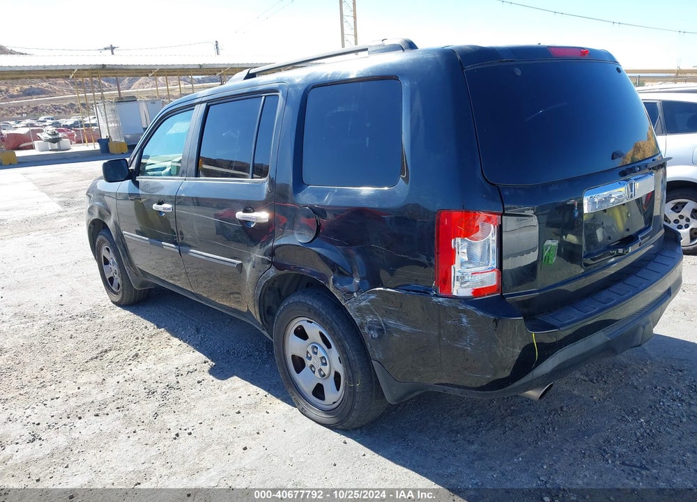 2012 HONDA PILOT LX VIN: 5FNYF3H24CB014644