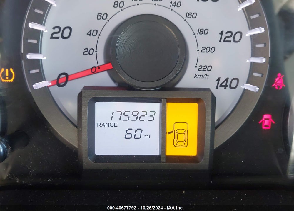 2012 HONDA PILOT LX VIN: 5FNYF3H24CB014644