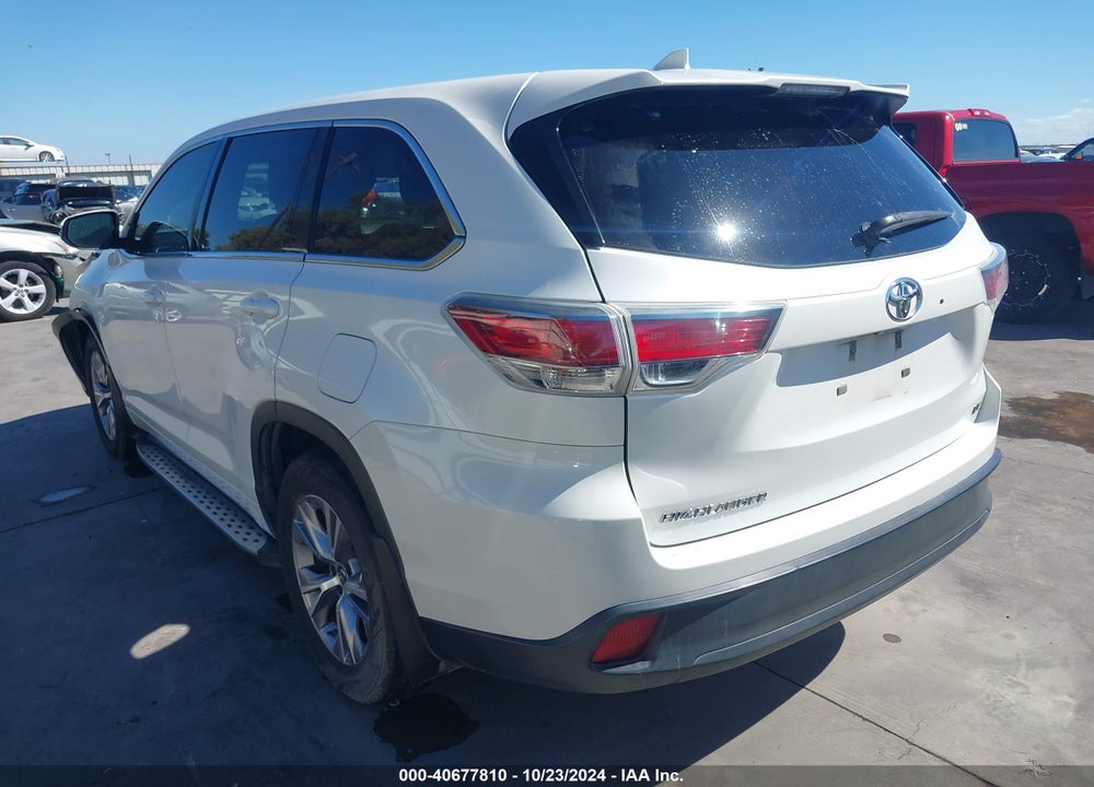 2016 TOYOTA HIGHLANDER LE PLUS V6 VIN: 5TDZKRFH3GS182061