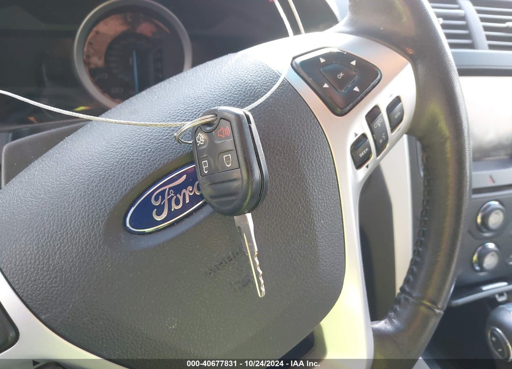 2011 FORD EXPLORER XLT VIN: 1FMHK8D86BGA76646