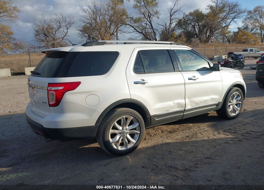 2011 FORD EXPLORER XLT VIN: 1FMHK8D86BGA76646