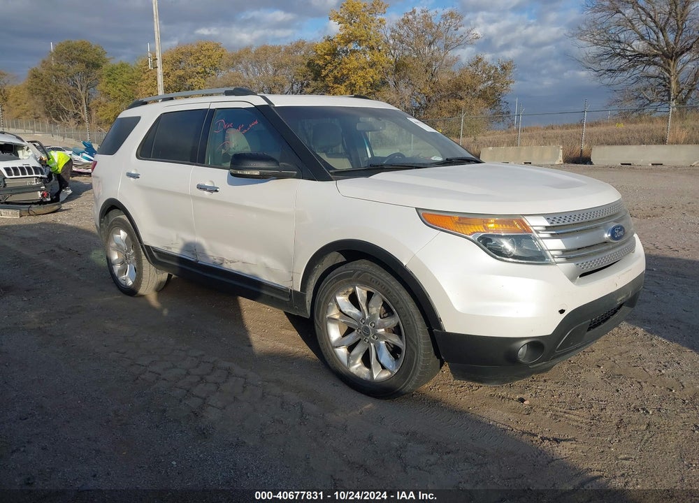 2011 FORD EXPLORER XLT VIN: 1FMHK8D86BGA76646